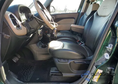 2015 Fiat 500L Lounge z USA, uszkodzony, nr VIN ZFBCFACH7FZ030722